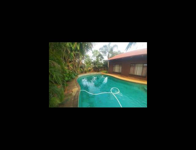 3 BEDROOM HOUSE FOR SALE IN THE ORCHARDS